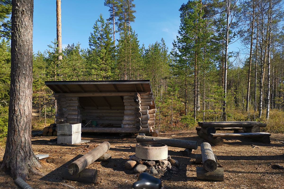 Valkeislammen laavu Kerimaa-Huosio suunnalla